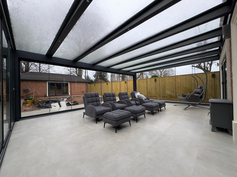 Cargue la imagen en el visor de la galería, Terraza de aluminio con solárium de vidrio Skyview UltraLine 
