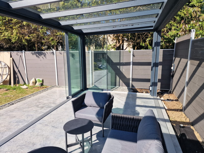 Cargue la imagen en el visor de la galería, Ultraline Cube Aluminium Glass Sun Room Flat Roof Veranda
