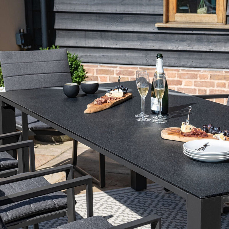 Laden Sie das Bild in Galerie -Viewer, Maze - Manhattan 8 Seat Rectangular Aluminium Dining Set
