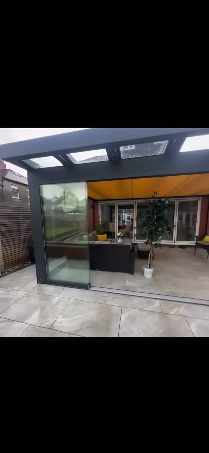 Cargar y reproducir video en Gallery Viewer, Terraza de aluminio con solárium de vidrio Skyview UltraLine 
